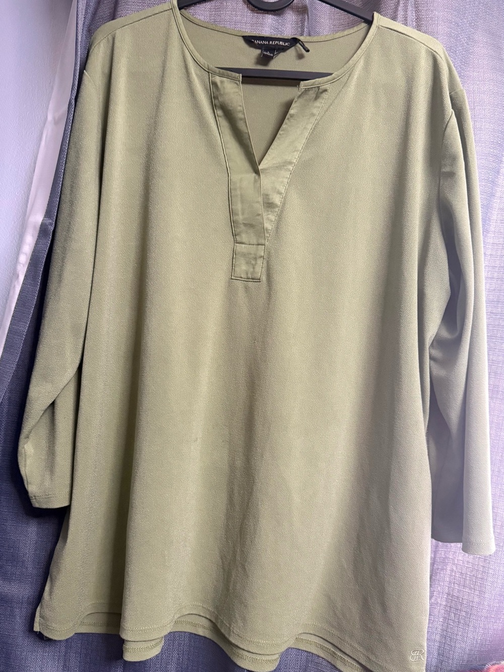 Banana Republic Olive Henley Long-Sleeve Shirt
